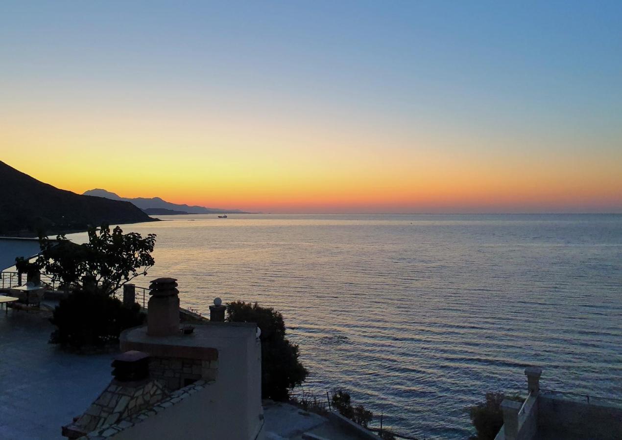 Villa Tzortzaki - Dias Tertsa Esterno foto