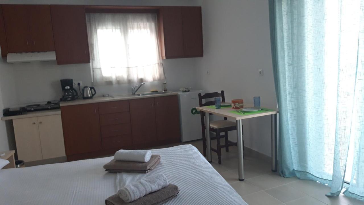 Villa Tzortzaki - Dias Tertsa Esterno foto